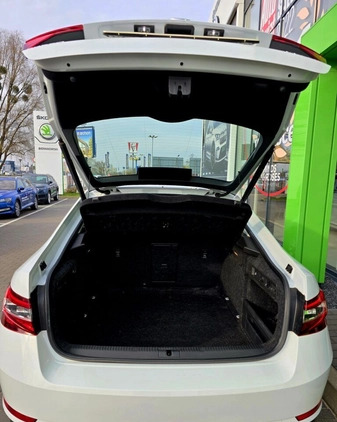 Skoda Superb cena 93900 przebieg: 57004, rok produkcji 2019 z Świdnica małe 742